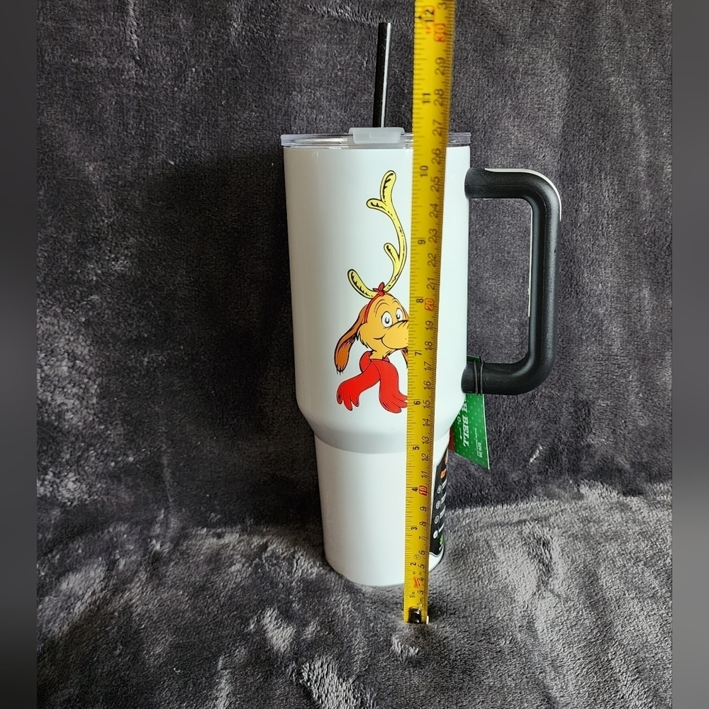 NWT Dr Seuss The Grinch Max Dog Christmas Tumbler With Lid Straw 40oz White 2024 - Picture 3 of 5